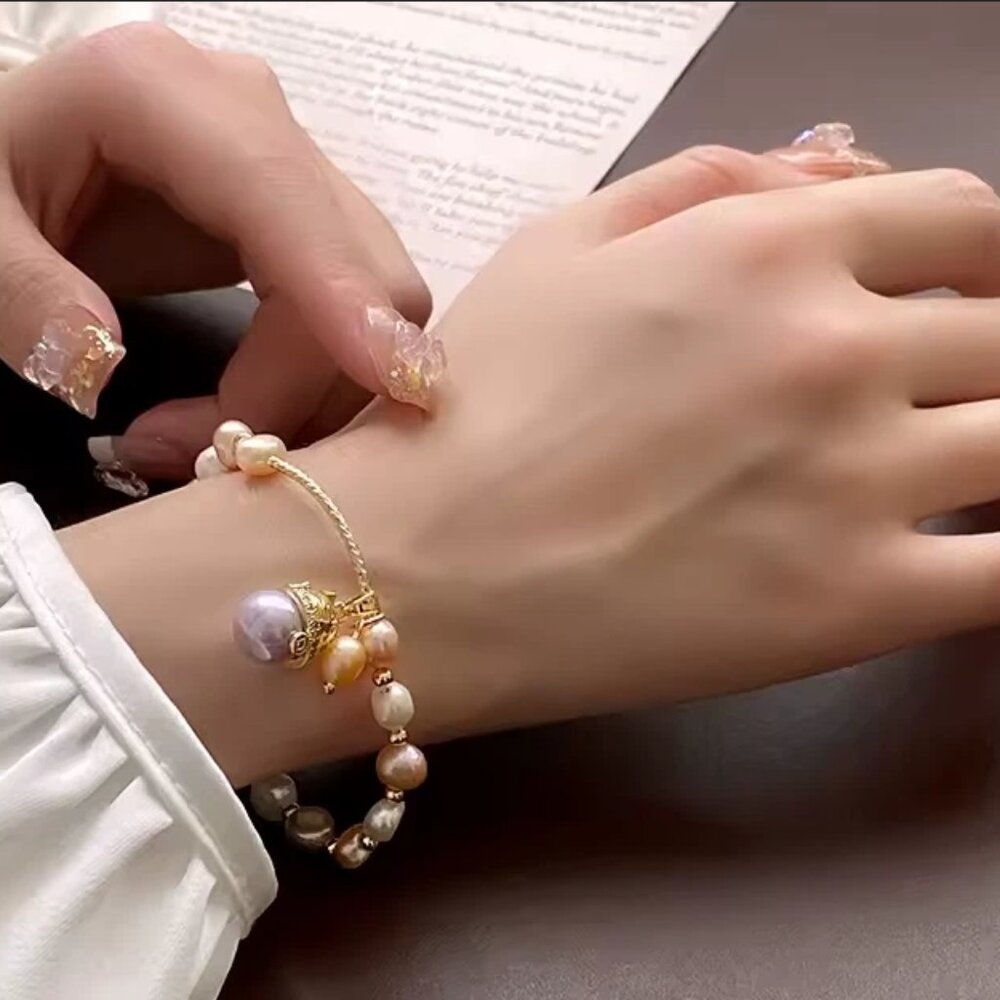 Simple Style Round Freshwater Pearl Bangle